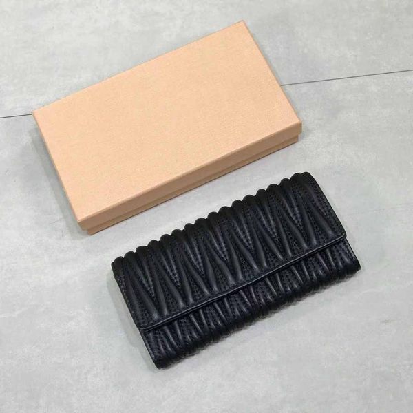 style fashion men women leather business hasp wallet lady classical purse color gradient card holders bag coin purse with box dust bag, Red;black
style fashion men women leather business hasp wallet lady classical purse color gradient card holders bag coin purse with box dust bag, Red;black
