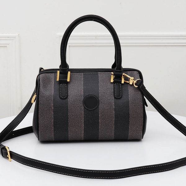 высококачественные сумки кошельки ковш сумка crossbody сумка классический горячие продаем новые нашивки вышивка дамы тотализатор сумка сумки
высококачественные сумки кошельки ковш сумка crossbody сумка классический горячие продаем новые нашивки вышивка дамы тотализатор сумка сумки