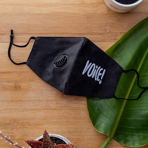 YM-2019 100% cotton Voice Embroidery Adult Mask Summer Fashion Breathable Dustproof mask with valve and pocket free shipping from L.A
YM-2019 100% cotton Voice Embroidery Adult Mask Summer Fashion Breathable Dustproof mask with valve and pocket free shipping from L.A