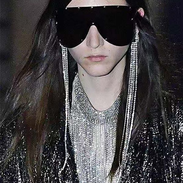 новое прибытие блестящие rhinestone длинные цепи мотаться серьги для женщин ювелирные изделия hot sale fashion show себе серьги аксессуаров, Silver
новое прибытие блестящие rhinestone длинные цепи мотаться серьги для женщин ювелирные изделия hot sale fashion show себе серьги аксессуаров, Silver