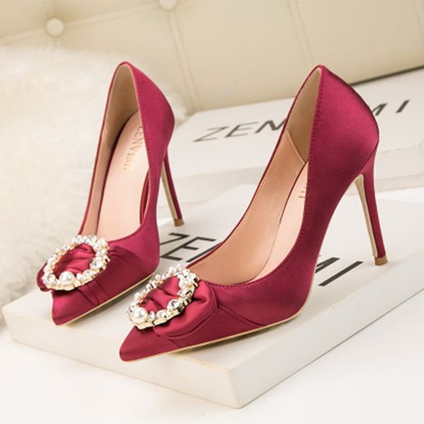 fashion rhinestone silk women pumps elegant high heels women heel shoes shallow ladies shoes pumps, Black
fashion rhinestone silk women pumps elegant high heels women heel shoes shallow ladies shoes pumps, Black