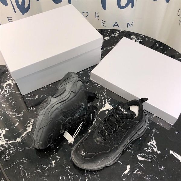in 2019 fashion men casual shoes female platform shoes women designer shoes luxury designer for man size 38-45, Black
in 2019 fashion men casual shoes female platform shoes women designer shoes luxury designer for man size 38-45, Black