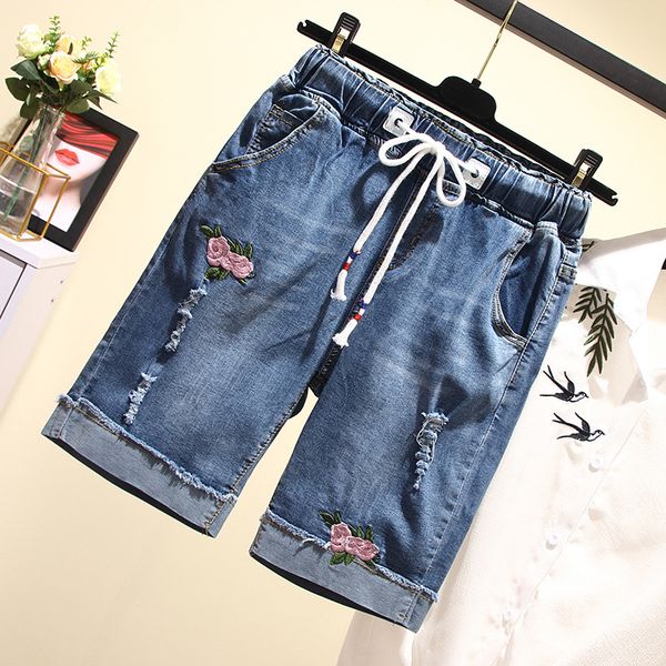 large size women's fat mm2019 summer new embroidered denim shorts plus fertilizer to increase fat sister loose five pants, Blue
large size women's fat mm2019 summer new embroidered denim shorts plus fertilizer to increase fat sister loose five pants, Blue