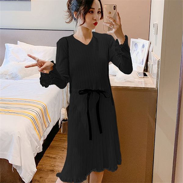 high waist retro stripe solid slim casual v-neck flare sleeve vestido winter knitted dress autumn women female mujer new 2019, Black;gray
high waist retro stripe solid slim casual v-neck flare sleeve vestido winter knitted dress autumn women female mujer new 2019, Black;gray