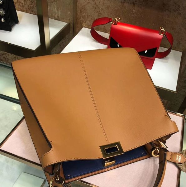 wholesale lastest original brown luxury purse,handbag, wallet from factory directly made by calf, lamb skin,crocodile skin,fast delivery
wholesale lastest original brown luxury purse,handbag, wallet from factory directly made by calf, lamb skin,crocodile skin,fast delivery