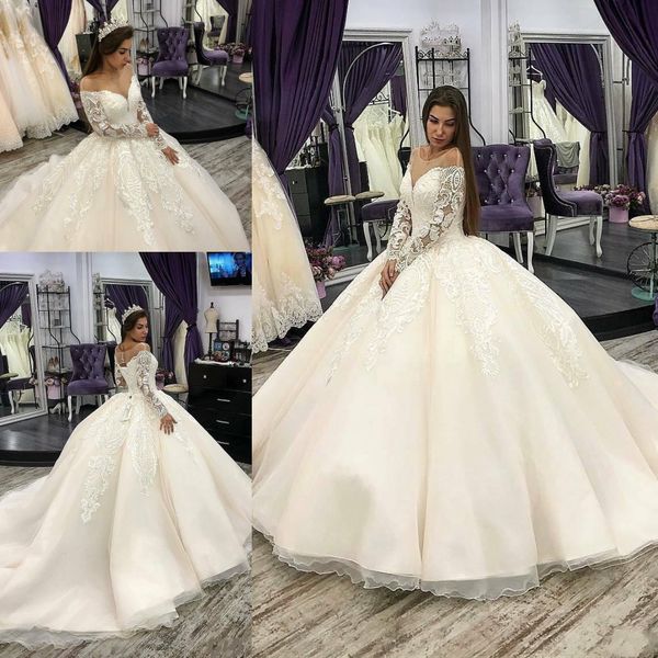 sheer neck long sleeve wedding gowns lace up appliqued lace appliques bridal dress vestido de novia gorgeous princess wedding dresses, White
sheer neck long sleeve wedding gowns lace up appliqued lace appliques bridal dress vestido de novia gorgeous princess wedding dresses, White