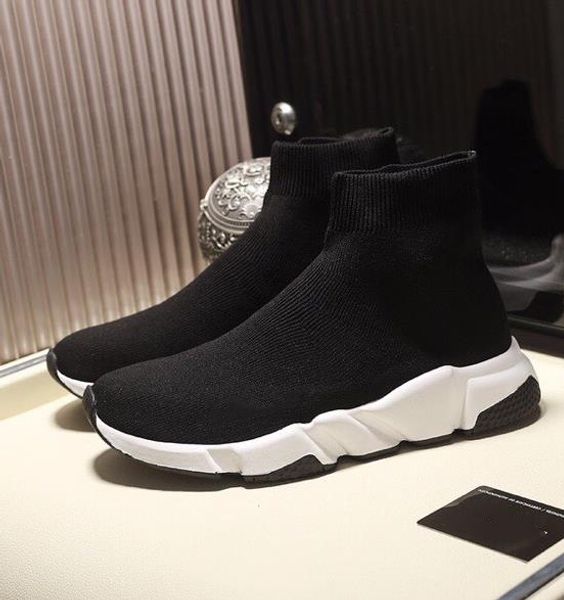 2020 new arrive designer sneaker luxury mens casual shoes red bottom shoes with rivet shoes size big size available new arrival b105835d 
2020 new arrive designer sneaker luxury mens casual shoes red bottom shoes with rivet shoes size big size available new arrival b105835d