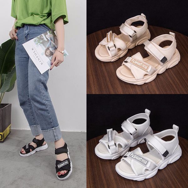 2019 summer new style versatile platform sandals women's beach-style casual sports fairy thick bottomed side cutouts viscose sne, Black
2019 summer new style versatile platform sandals women's beach-style casual sports fairy thick bottomed side cutouts viscose sne, Black
