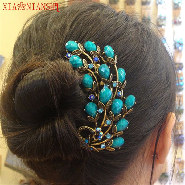 vintage resin&crystal rhinestone peacock hair combs antique bronze hair clips hairpins headdress exquisite jewelry women, Golden;white
vintage resin&crystal rhinestone peacock hair combs antique bronze hair clips hairpins headdress exquisite jewelry women, Golden;white