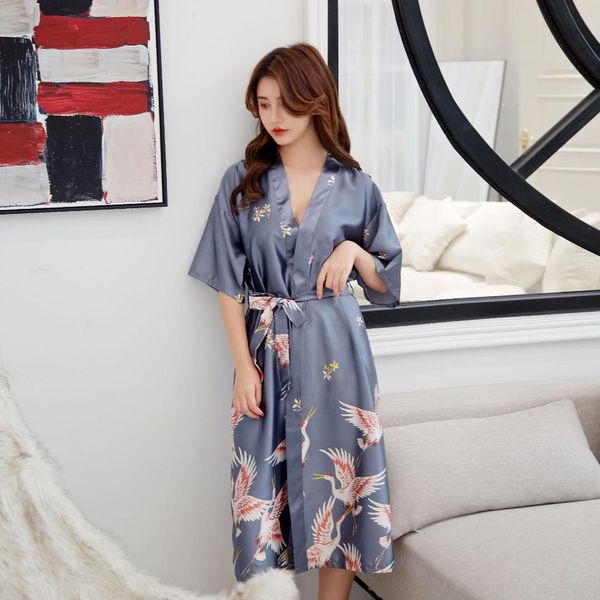 women long nightwear rayon robe printed animals home clothes intimate lingerie casual kimono bath gown lady night dress, Black;red
women long nightwear rayon robe printed animals home clothes intimate lingerie casual kimono bath gown lady night dress, Black;red
