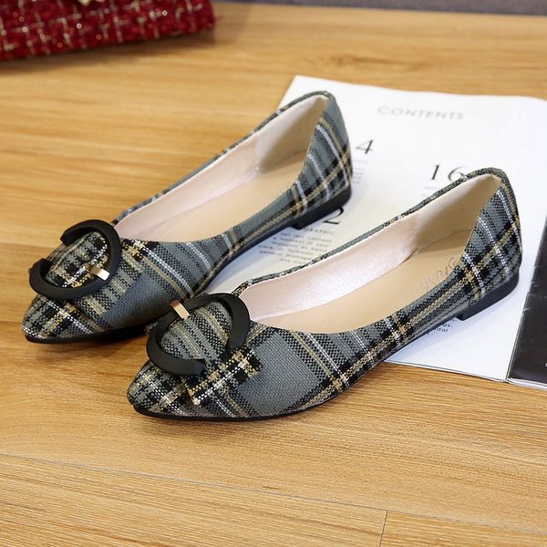 2020 new women's shoes fashion plaid metal decoration pointed toe flats shoes women loafers casual zapatos de mujer u25-39, Black
2020 new women's shoes fashion plaid metal decoration pointed toe flats shoes women loafers casual zapatos de mujer u25-39, Black