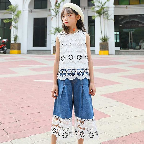 wholesale 3183 embroidery princess spring summer baby girl clothing set 2p t-shirt vest + denim pants baby girls clothes lot, White
wholesale 3183 embroidery princess spring summer baby girl clothing set 2p t-shirt vest + denim pants baby girls clothes lot, White