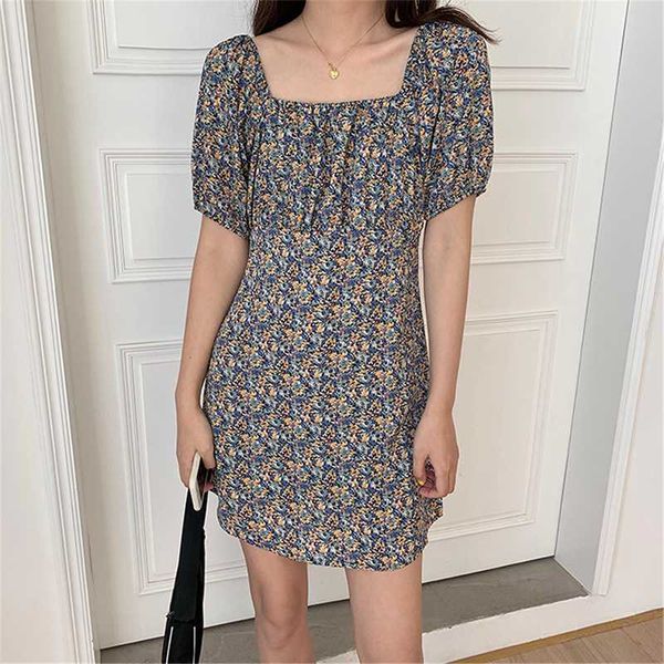 casual dresses 2021 vintage squar collar floral mini dress women flower printed puff sleeve woman summer short for clothing, Black;gray
casual dresses 2021 vintage squar collar floral mini dress women flower printed puff sleeve woman summer short for clothing, Black;gray