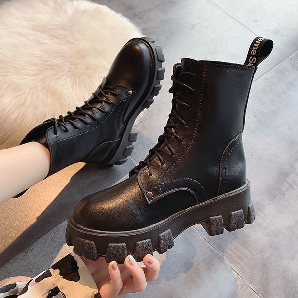 2019 new laceup winter motorcycle boots women british style ankle boots gothic punk low heel ankle boot women shoe botas mujer, Black
2019 new laceup winter motorcycle boots women british style ankle boots gothic punk low heel ankle boot women shoe botas mujer, Black
