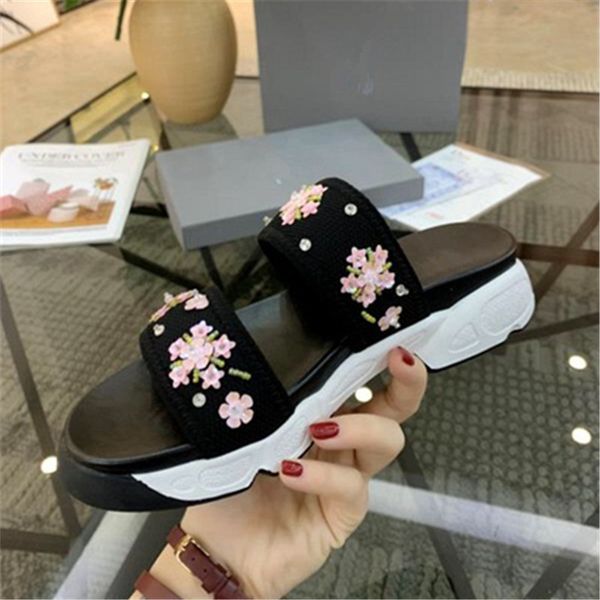 women sandals ladies shoes chaussures femme string bead female shoes flower scarpe donna thick bottom buty damskie flats, Black
women sandals ladies shoes chaussures femme string bead female shoes flower scarpe donna thick bottom buty damskie flats, Black