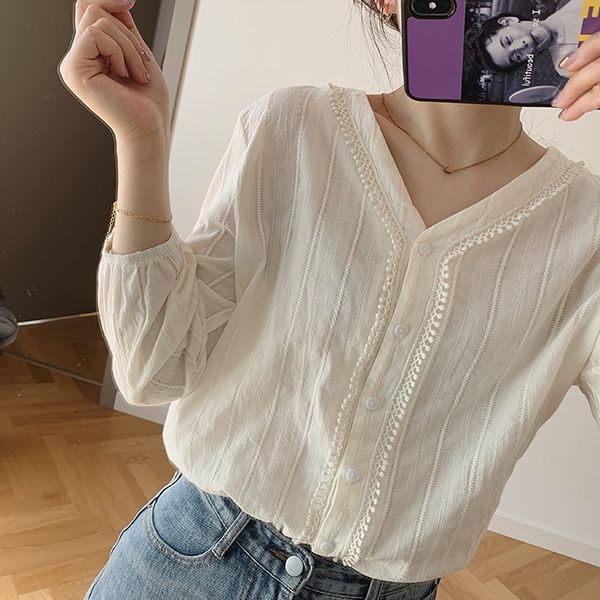 women's v-neck cotton hollow out patchwork shirt loose blouse spring 2020, White
women's v-neck cotton hollow out patchwork shirt loose blouse spring 2020, White
