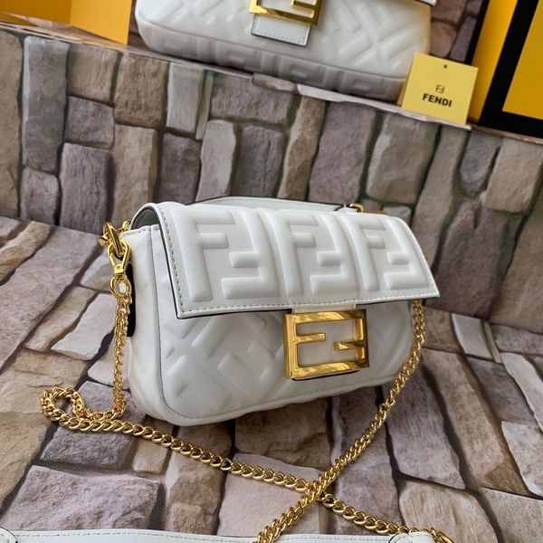 new women's one-shoulder bag high-end custom quality diagonal cross bag fashion trend leisure style gold metal accessories with detacha
new women's one-shoulder bag high-end custom quality diagonal cross bag fashion trend leisure style gold metal accessories with detacha