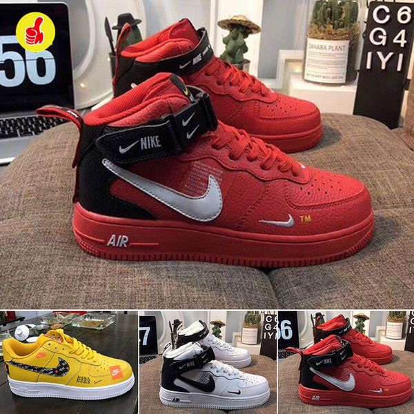 new 1 utility classic black white red dunk men women running shoes one sports skateboard high low cut wheat trainers sneakers size v-2ec
new 1 utility classic black white red dunk men women running shoes one sports skateboard high low cut wheat trainers sneakers size v-2ec