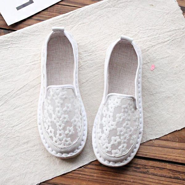 new shallow mouth single shoes bud mesh surface soft bottom breathable flat shoes literary retro casual shoes, Black
new shallow mouth single shoes bud mesh surface soft bottom breathable flat shoes literary retro casual shoes, Black