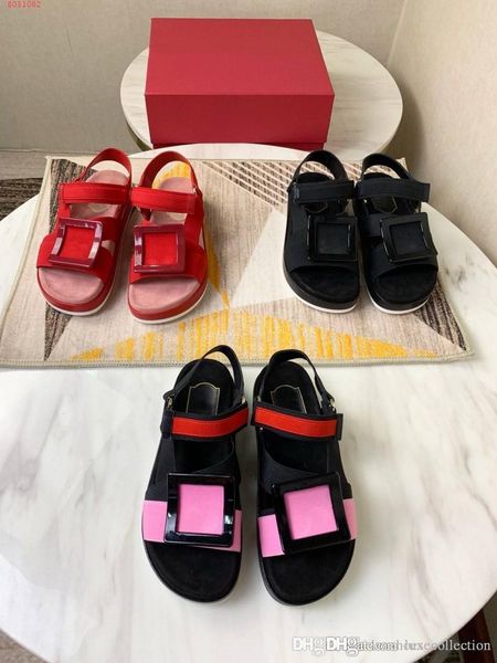 women 2019 classic flat round sandals, black leather sole slip-on brand flip flops for summer vacation size 35-40
women 2019 classic flat round sandals, black leather sole slip-on brand flip flops for summer vacation size 35-40