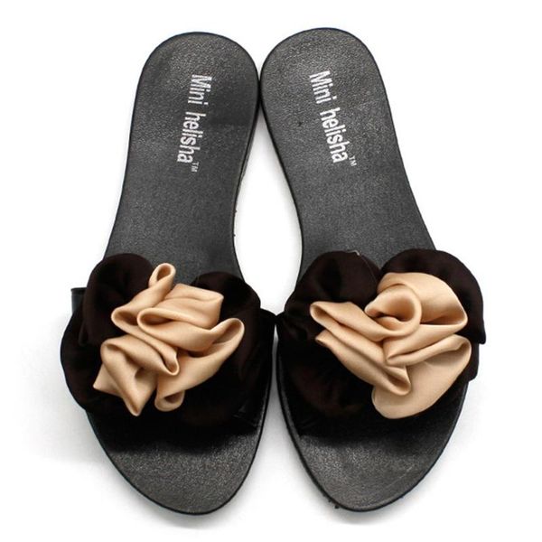 slippers women beach shoes 2021 summer elegant flowers flat heel with slipper silk mix color zapatos de mujer#0316, Black
slippers women beach shoes 2021 summer elegant flowers flat heel with slipper silk mix color zapatos de mujer#0316, Black