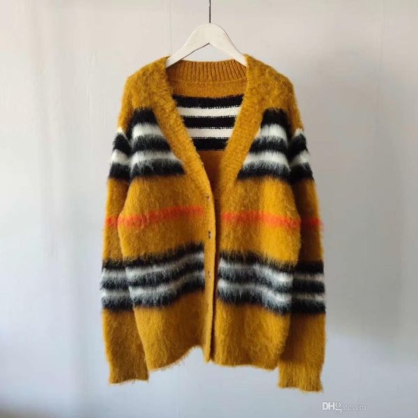 2020 autumn winter cardigan sweater diamond bur pony coat sweater winter cardigan for women casual fashion solid women warm knitted cardigan, White;black
2020 autumn winter cardigan sweater diamond bur pony coat sweater winter cardigan for women casual fashion solid women warm knitted cardigan, White;black