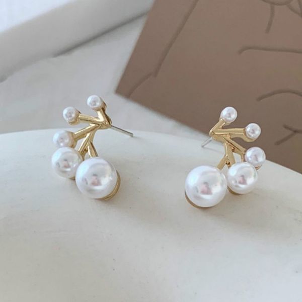 stud 2021 simple girl cute small flowers imitation pearl earrings for women fashion jewelry accessories, Golden;silver
stud 2021 simple girl cute small flowers imitation pearl earrings for women fashion jewelry accessories, Golden;silver