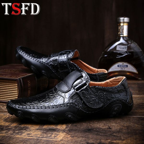wild men's loafers fashion sneakers for men shoes casual low shoe man leather slip-on shoes plus size middle-aged shoe y19, Black
wild men's loafers fashion sneakers for men shoes casual low shoe man leather slip-on shoes plus size middle-aged shoe y19, Black