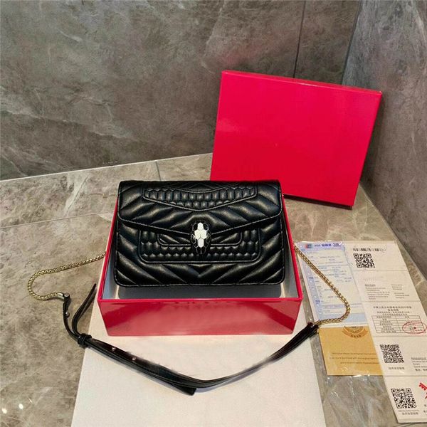 2019 brand fashion designer woman bags elegant understated shoulder bag tote bag Fashion versatile chain bags
2019 brand fashion designer woman bags elegant understated shoulder bag tote bag Fashion versatile chain bags