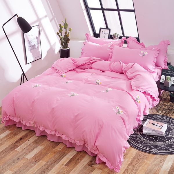 small fresh bedding four-piece pure cotton lotus leaf side towel embroidered bed sheet bedding bag four seasons universal
small fresh bedding four-piece pure cotton lotus leaf side towel embroidered bed sheet bedding bag four seasons universal