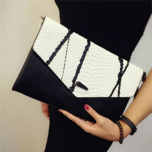 genuine leather fashion women shoulder bag personalized cowhide crocodile pattern messenger bag ladies day clutch bags
genuine leather fashion women shoulder bag personalized cowhide crocodile pattern messenger bag ladies day clutch bags