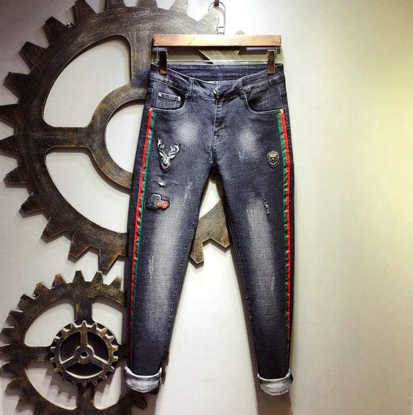 2020 luxury designer mens jeans denim fashion gu embroidery brand pants mens jean motorcycle bike jeans high street trend designer pant, Blue
2020 luxury designer mens jeans denim fashion gu embroidery brand pants mens jean motorcycle bike jeans high street trend designer pant, Blue