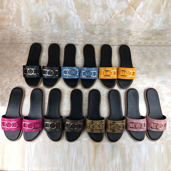 with box women r genuine leather sandal lock it flat mule luxury slippers designer women slides summer flat flip flops, Black
with box women r genuine leather sandal lock it flat mule luxury slippers designer women slides summer flat flip flops, Black