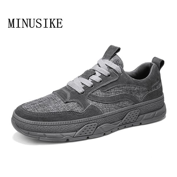 men leather tooling shoes casual mens sneakers korean version casual shoes anti slippery flats 2020 new, Black
men leather tooling shoes casual mens sneakers korean version casual shoes anti slippery flats 2020 new, Black
