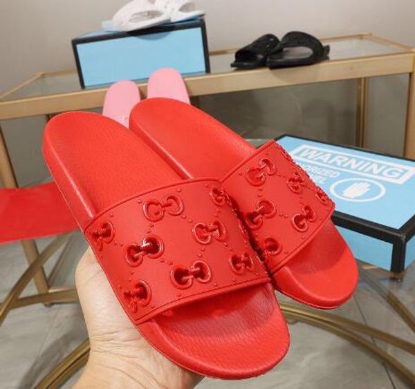 pre-fall 2020 womens cut-out rubber slide sandals girls sporty pool flats slippers mules size euro 35-45, Black
pre-fall 2020 womens cut-out rubber slide sandals girls sporty pool flats slippers mules size euro 35-45, Black