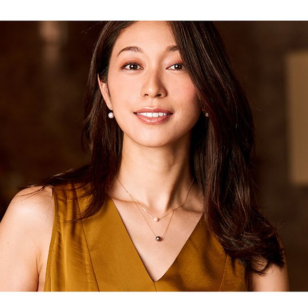 100% real 18k gold pendant with tahiti akoya pearl,round black pearl pendant necklace anniversary gift, Silver
100% real 18k gold pendant with tahiti akoya pearl,round black pearl pendant necklace anniversary gift, Silver
