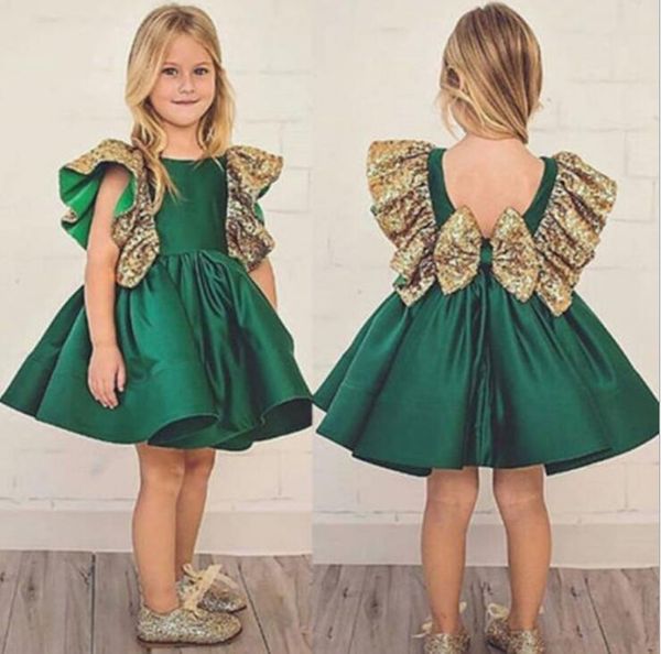new spring and autumn festival girls'dresses in europe and america in 2019 children's sequined flying sleeve bow princess skirt, Red;yellow
new spring and autumn festival girls'dresses in europe and america in 2019 children's sequined flying sleeve bow princess skirt, Red;yellow
