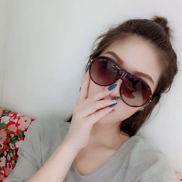 mens women sunglasses fashion glasses with box#5de58c436f61750b00146e71, White;black
mens women sunglasses fashion glasses with box#5de58c436f61750b00146e71, White;black