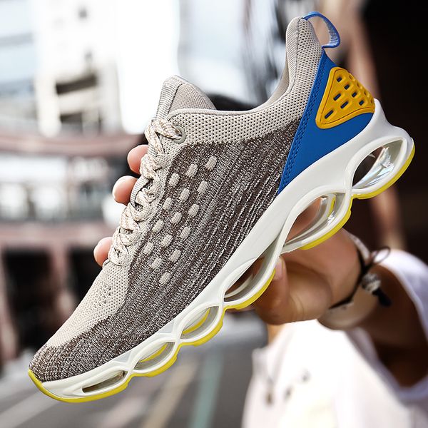 times new roman men's running shoes sports breathable sneakers pair sneakers height increasing men non-slip footwear
times new roman men's running shoes sports breathable sneakers pair sneakers height increasing men non-slip footwear