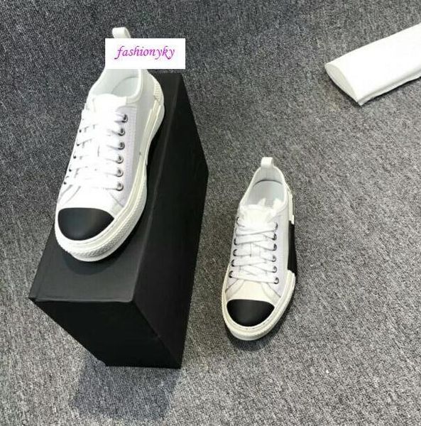 новая классика b23 " single m classic в качестве основного видения, в виде печати большой площади на верхней части обуви любителей размера 4, Black
новая классика b23 " single m classic в качестве основного видения, в виде печати большой площади на верхней части обуви любителей размера 4, Black
