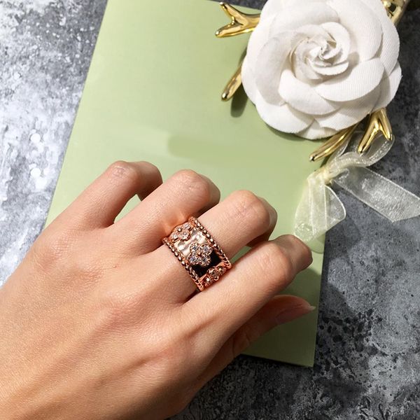 rings four leaves clover design ring for womans nature zircon brand designer jewelry for womans, Golden;silver
rings four leaves clover design ring for womans nature zircon brand designer jewelry for womans, Golden;silver