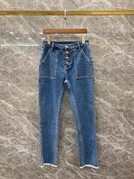 2020 early spring new women's symmetrical pocket decoration single-breasted decoration all-match denim casual pants 327, Blue
2020 early spring new women's symmetrical pocket decoration single-breasted decoration all-match denim casual pants 327, Blue