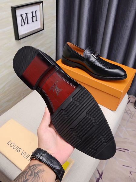 2019 luxury brands leather men brogues oxfords shoe lace-up bullock business dress shoes men oxfords shoes for men male formal shoes, Black
2019 luxury brands leather men brogues oxfords shoe lace-up bullock business dress shoes men oxfords shoes for men male formal shoes, Black