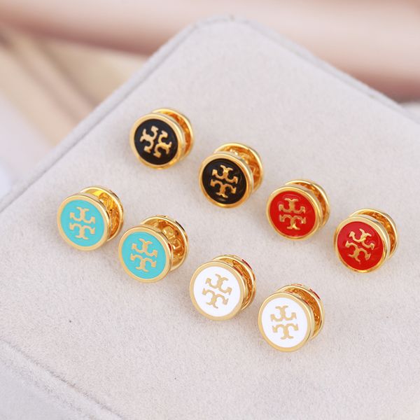 Высочайшее качество европейских и американских новых марок эмаль шпильки серьги
Высочайшее качество европейских и американских новых марок эмаль шпильки серьги