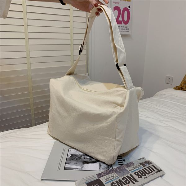 new original design simple japanese student bag canvas bag ins shoulder large capacity models diagonal zipper mommy
new original design simple japanese student bag canvas bag ins shoulder large capacity models diagonal zipper mommy