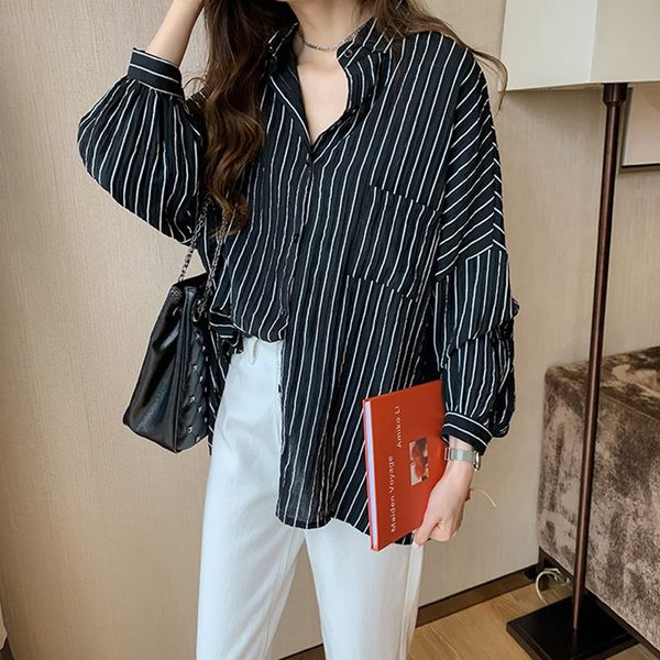 2019 women loose bf wind striped shirt wild single-breasted lapel long-sleeved turn-down collar blouses, White
2019 women loose bf wind striped shirt wild single-breasted lapel long-sleeved turn-down collar blouses, White
