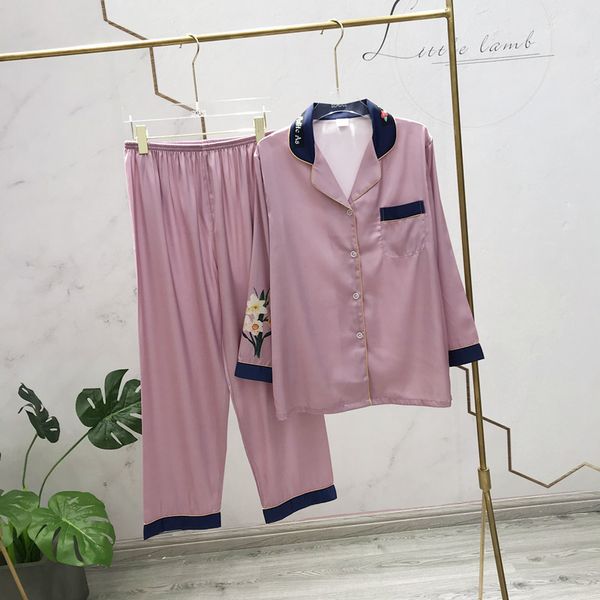 pajamas women`s autumn new ice silk leisure lapel clothing korean version long sleeve trousers sleepwear nightdress, Black;red
pajamas women`s autumn new ice silk leisure lapel clothing korean version long sleeve trousers sleepwear nightdress, Black;red