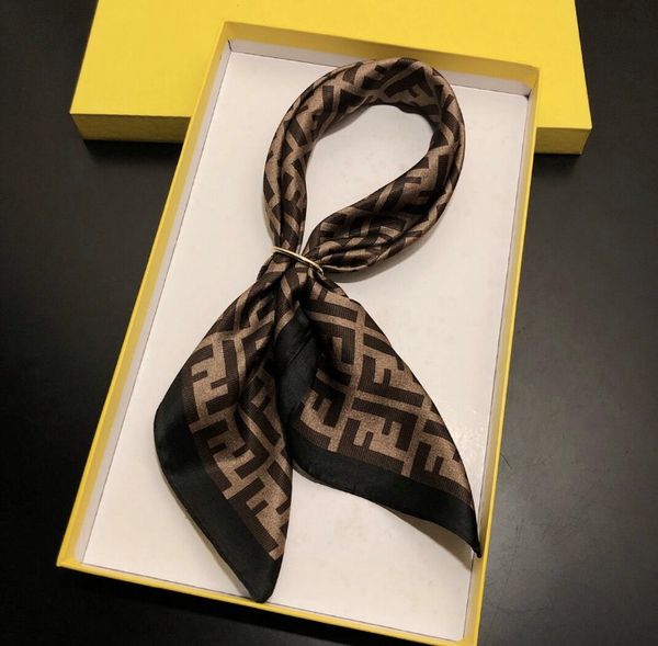 2020 new silk scarfs 50cm*50cm size letters style retro woman headbands ladies ring brand shawl 3colors quality
2020 new silk scarfs 50cm*50cm size letters style retro woman headbands ladies ring brand shawl 3colors quality
