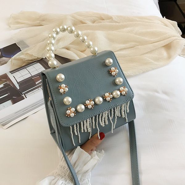 handbag 2020 spring and summer women's bag textured one-shoulder messenger bag 
handbag 2020 spring and summer women's bag textured one-shoulder messenger bag