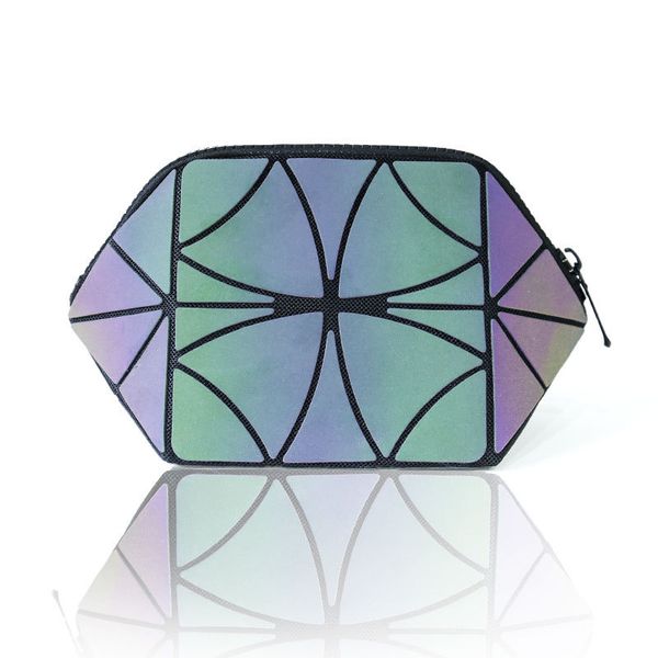 geometric diamond laser cosmetic bags for women luminous discoloration irregular handbags makeup bags pu folding storage bag factory direct
geometric diamond laser cosmetic bags for women luminous discoloration irregular handbags makeup bags pu folding storage bag factory direct